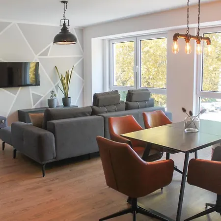 Apartment New York - Fuer Freunde & Familien, Stadtnah, Parkplatz, E-ladestation, Gitterbox Fuer Fahrraeder, Fitnessstudio, Digitale Gaestemappe Mit Restaurant- Und Unternehmenstipps Koblenz (Rhineland-Palatinate)
