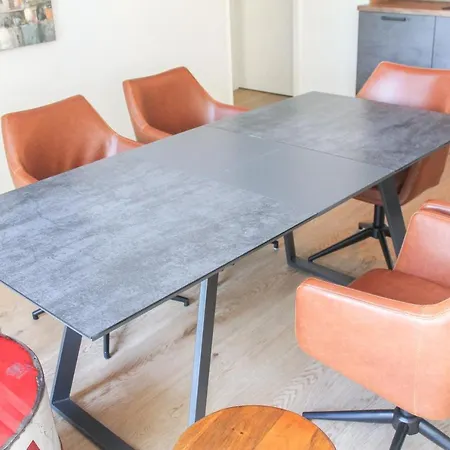 Apartment New York - Fuer Freunde & Familien, Stadtnah, Parkplatz, E-ladestation, Gitterbox Fuer Fahrraeder, Fitnessstudio, Digitale Gaestemappe Mit Restaurant- Und Unternehmenstipps *