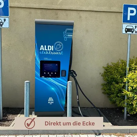 New York - Fuer Freunde & Familien, Stadtnah, Parkplatz, E-ladestation, Gitterbox Fuer Fahrraeder, Fitnessstudio, Digitale Gaestemappe Mit Restaurant- Und Unternehmenstipps Apartment *