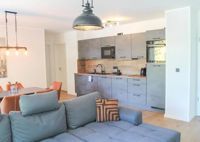 New York - Fuer Freunde & Familien, Stadtnah, Parkplatz, E-ladestation, Gitterbox Fuer Fahrraeder, Fitnessstudio, Digitale Gaestemappe Mit Restaurant- Und Unternehmenstipps Koblencja